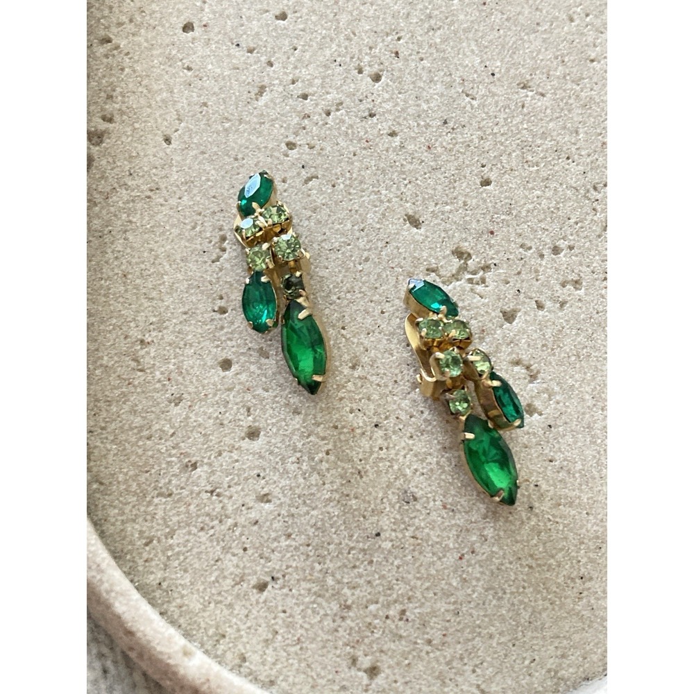 Vintage Green Rhinestone Clip On Earrings Gold Tone Marquise Navette Dangle